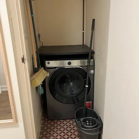 شقة Stylish Flat With Parking, Stones Throw To The Filey