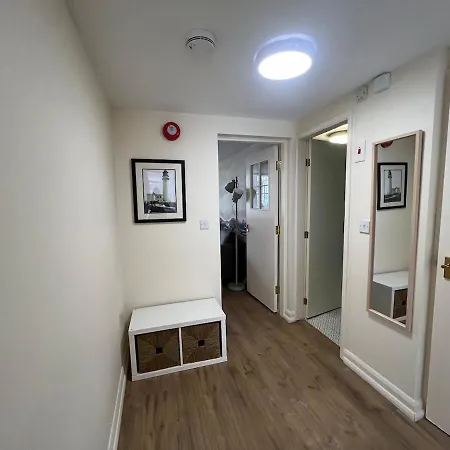 Stylish Flat With Parking, Stones Throw To The * Filey